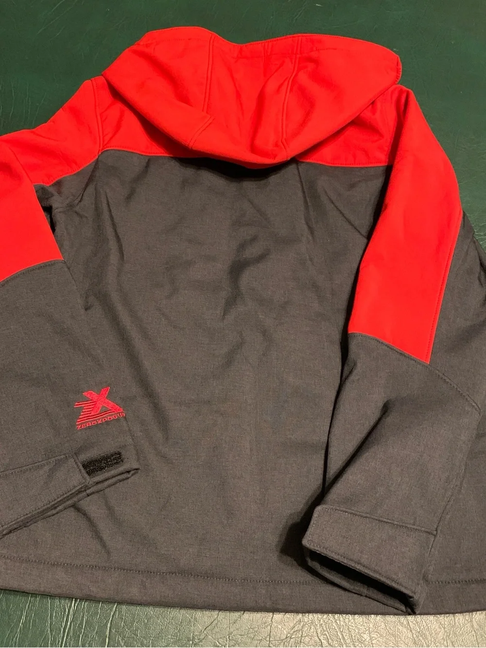 ZeroXposur Kids' Red and Gray Hooded Softshell Puffer Jacket NWOT